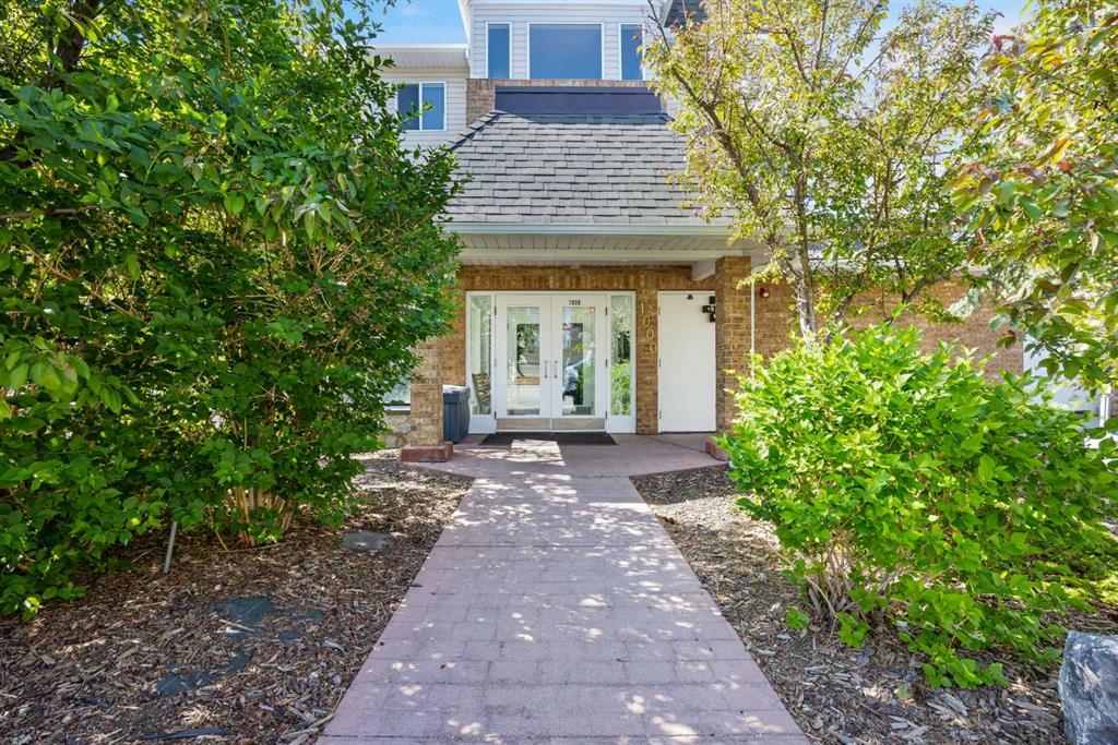 Picture of 1314, 950 Arbour Lake Road NW, Calgary Real Estate Listing