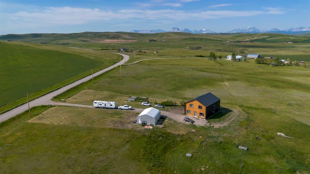Picture of 24024 RR 260  , Rural Cardston County Real Estate Listing