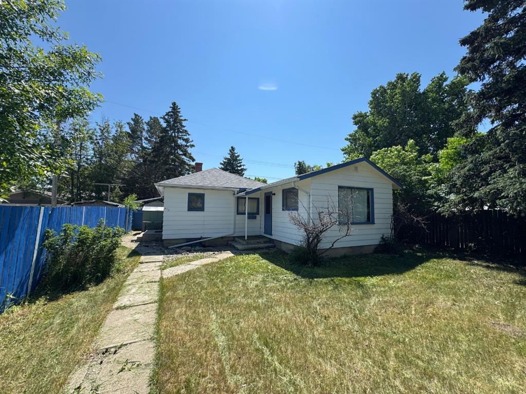 Picture of 513 3 Street S, Vulcan Real Estate Listing