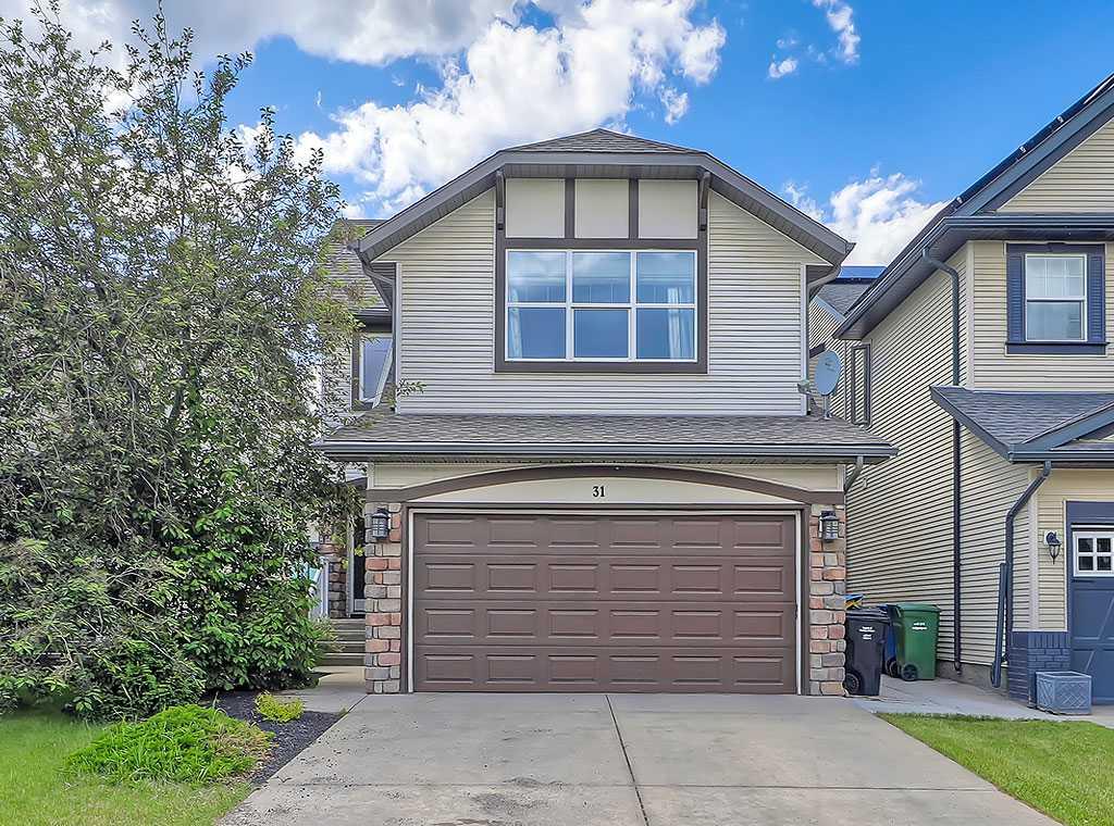 Picture of 31 Cougarstone Common SW, Calgary Real Estate Listing