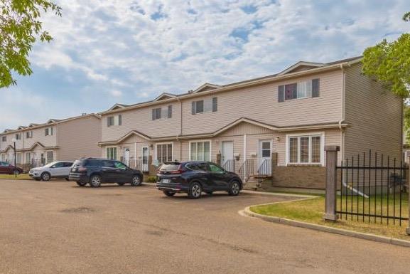 Picture of 303, 4811 47 Avenue , Lloydminster Real Estate Listing