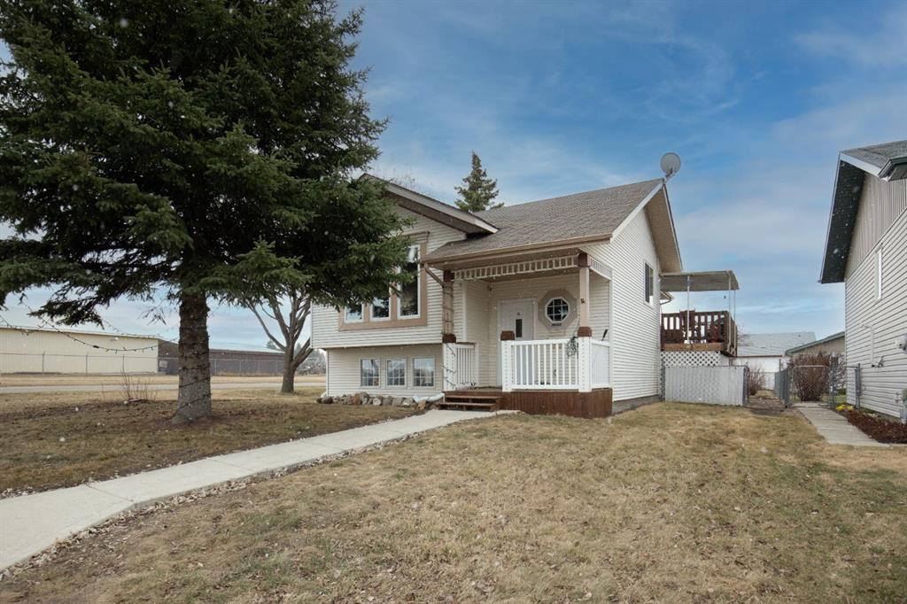 Picture of 5203 42 Street , Innisfail Real Estate Listing