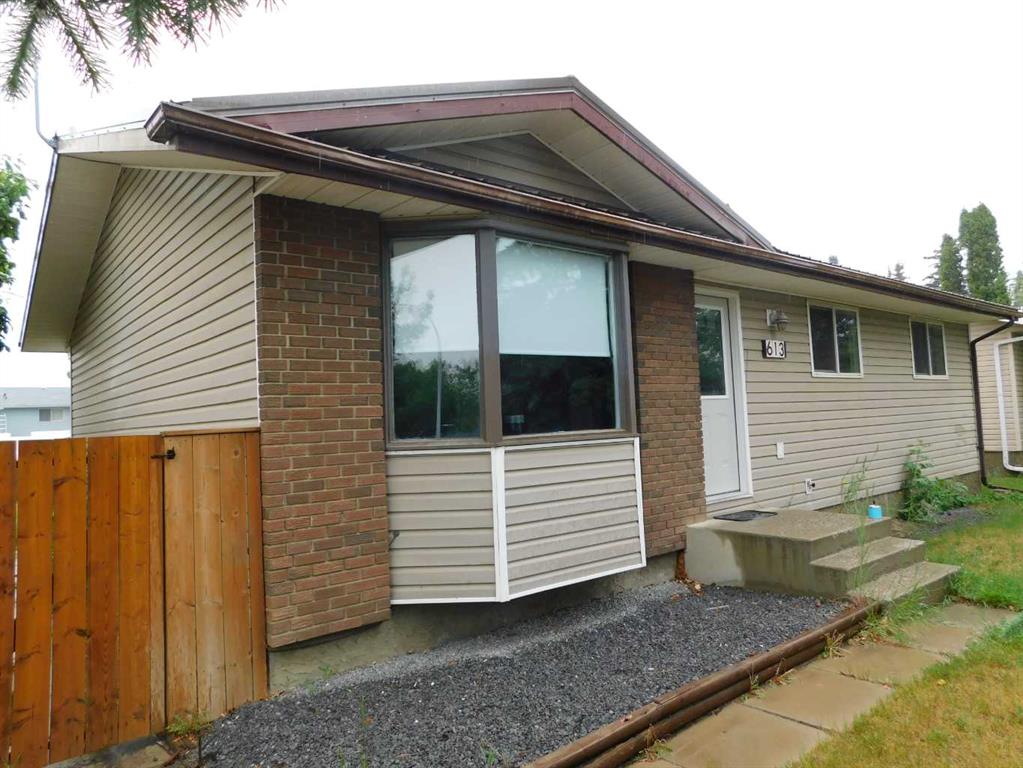 Picture of 613 Lakewood Road E, Brooks Real Estate Listing
