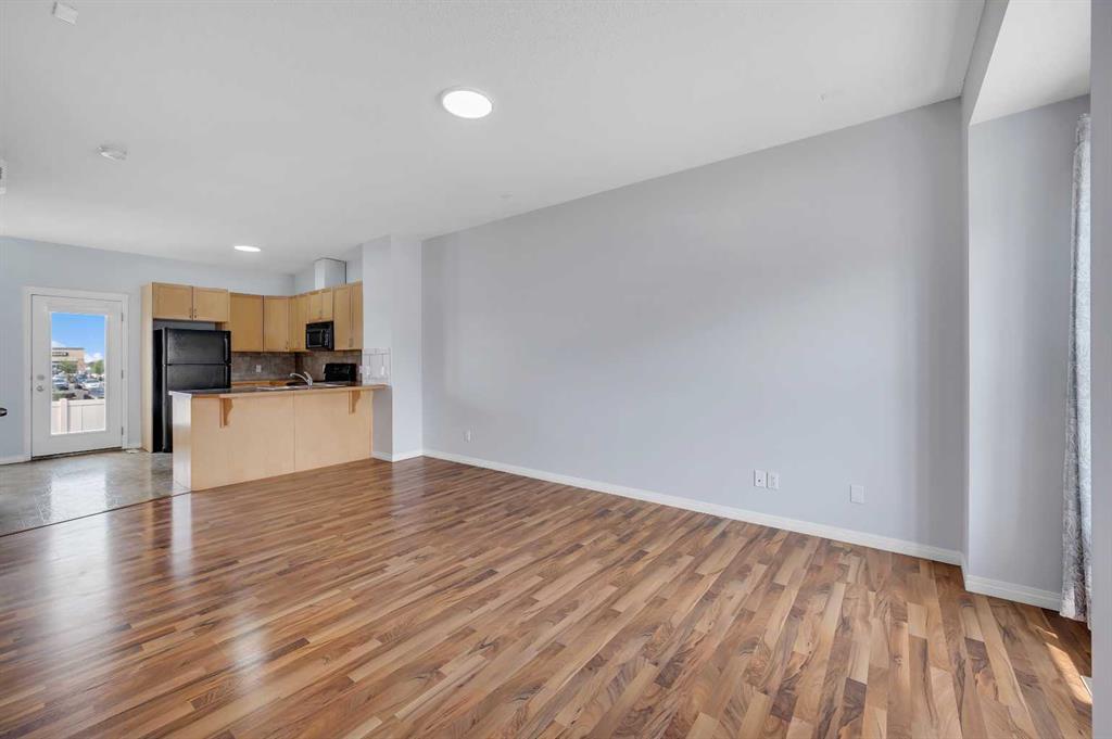 Picture of 2702, 111 Tarawood Lane NE, Calgary Real Estate Listing