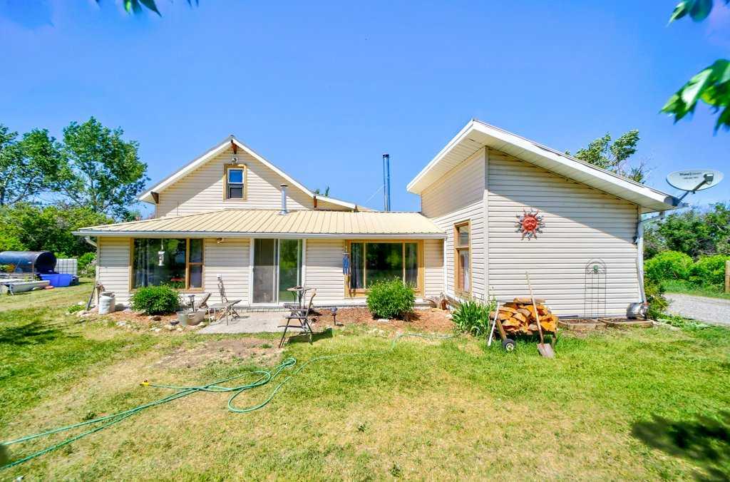 Picture of 29320 TWP RD 7-0  , Rural Pincher Creek No. 9, M.D. of Real Estate Listing