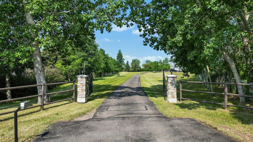 Picture of 11 Butte Valley Bay , Rural Rocky View County Real Estate Listing