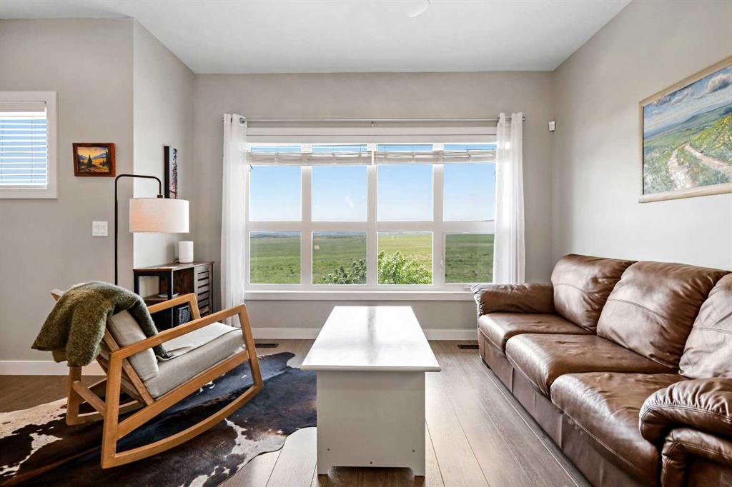 Picture of 288 Silverado Plains Park SW, Calgary Real Estate Listing