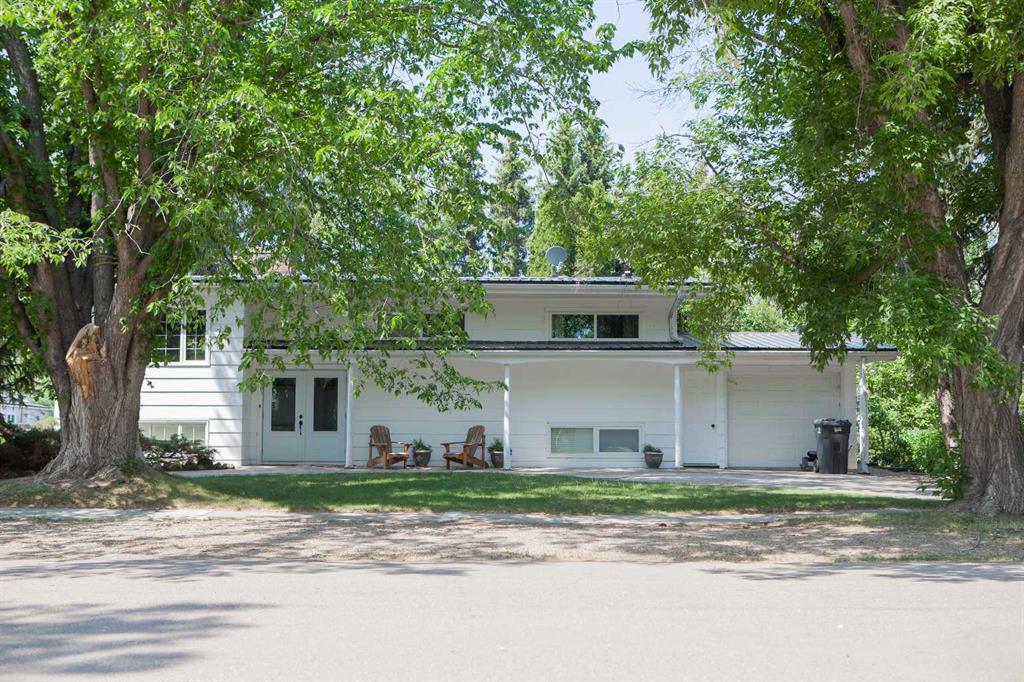 Picture of 228 1 Street E, Duchess Real Estate Listing