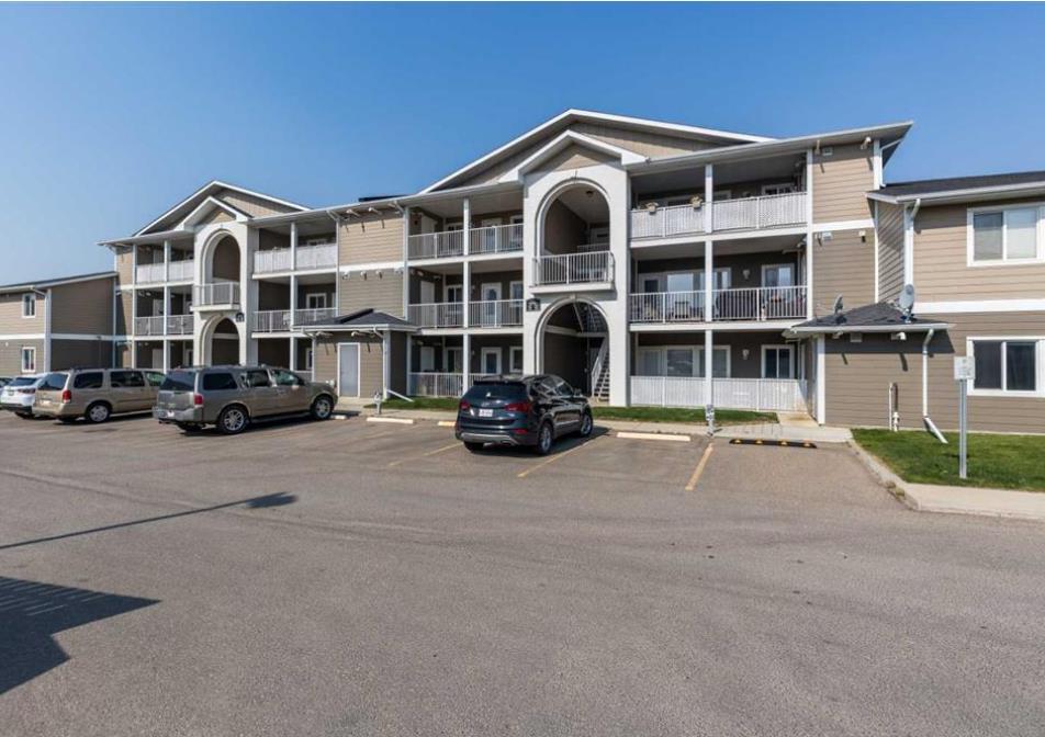 Picture of 207 Southlands Pointe SE, Medicine Hat Real Estate Listing