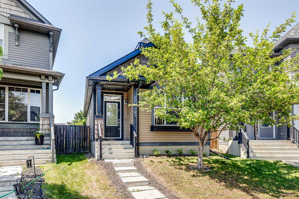 Picture of 183 Auburn Bay Heights SE, Calgary Real Estate Listing