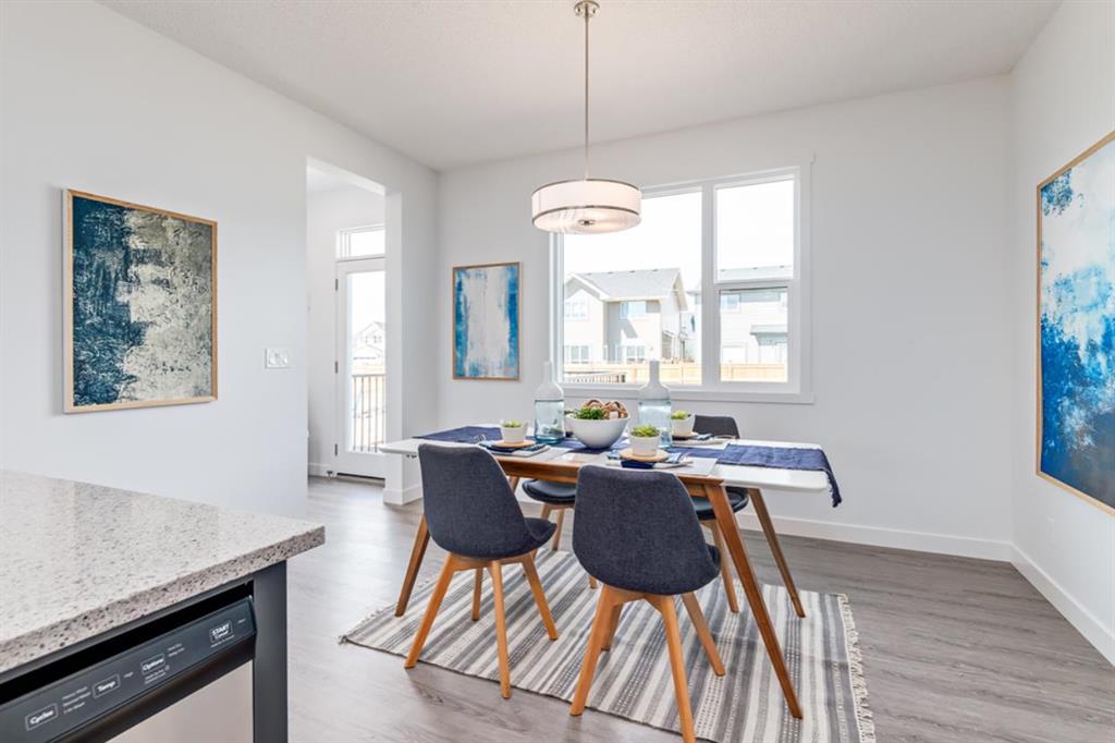 Picture of 315 Sora Boulevard SE, Calgary Real Estate Listing