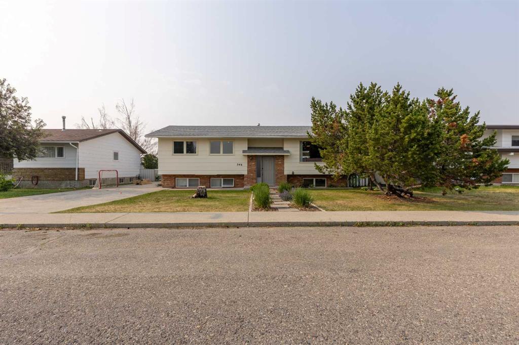 Picture of 546 11 Street , Fort Macleod Real Estate Listing