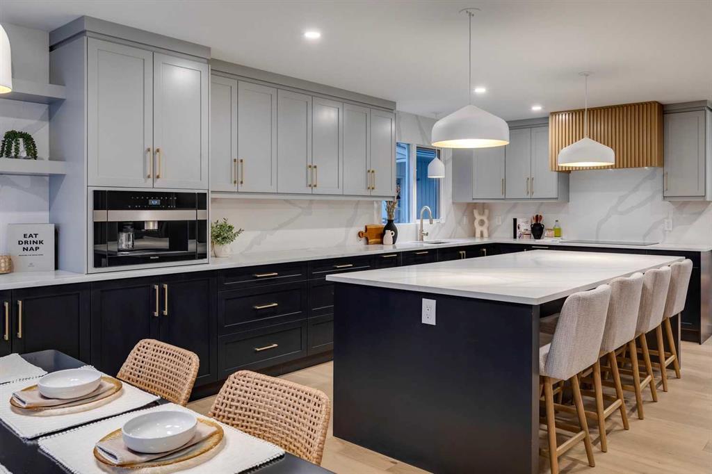 Picture of 123 Pump Hill Place SW, Calgary Real Estate Listing