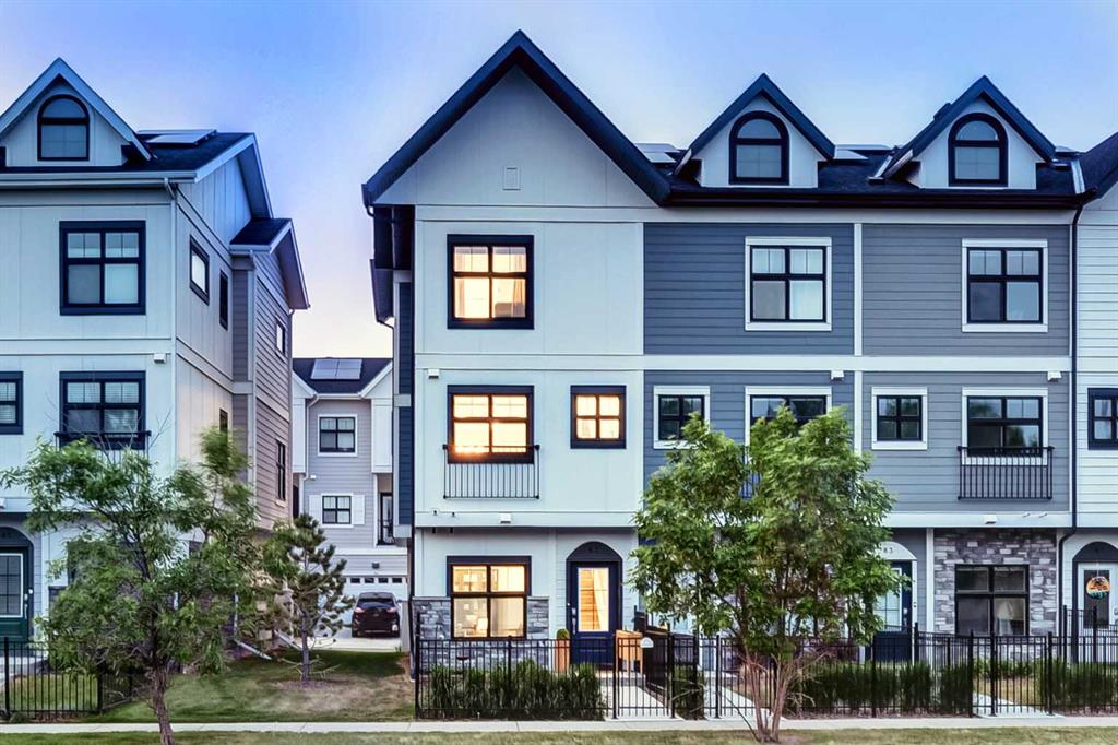Picture of 87 Les Jardins Park SE, Calgary Real Estate Listing