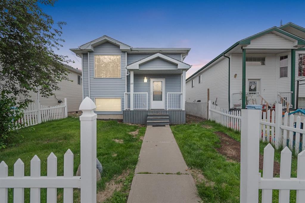 Picture of 129 Lightbown Way , Fort McMurray Real Estate Listing