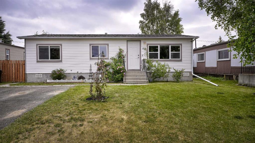 Picture of 112 Spring Haven Close SE, Airdrie Real Estate Listing