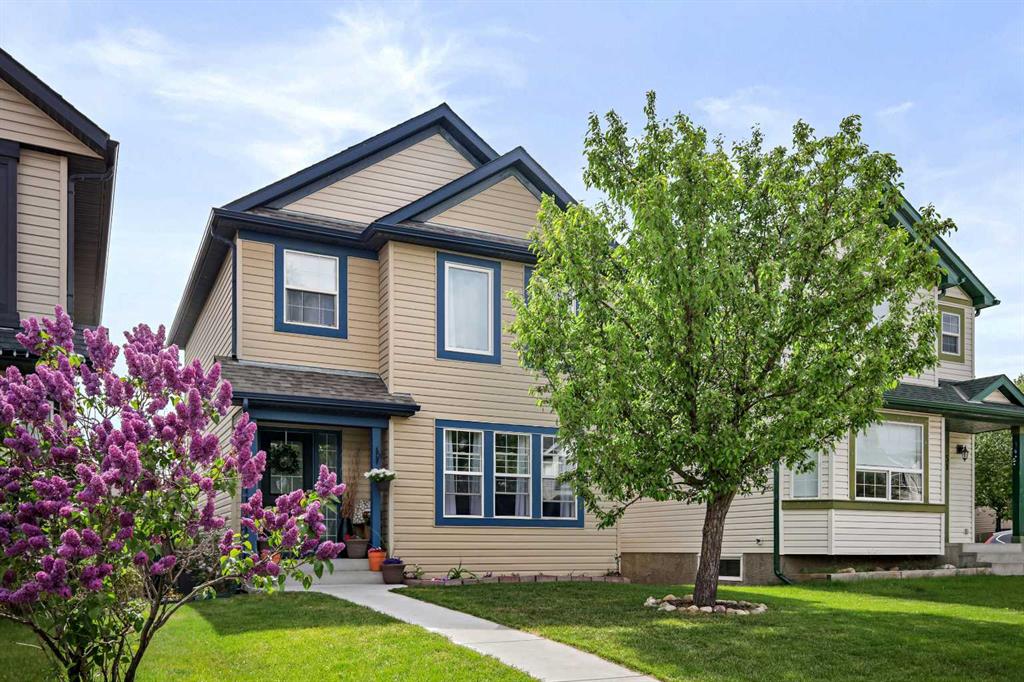 Picture of 47 Citadel Acres Close NW, Calgary Real Estate Listing