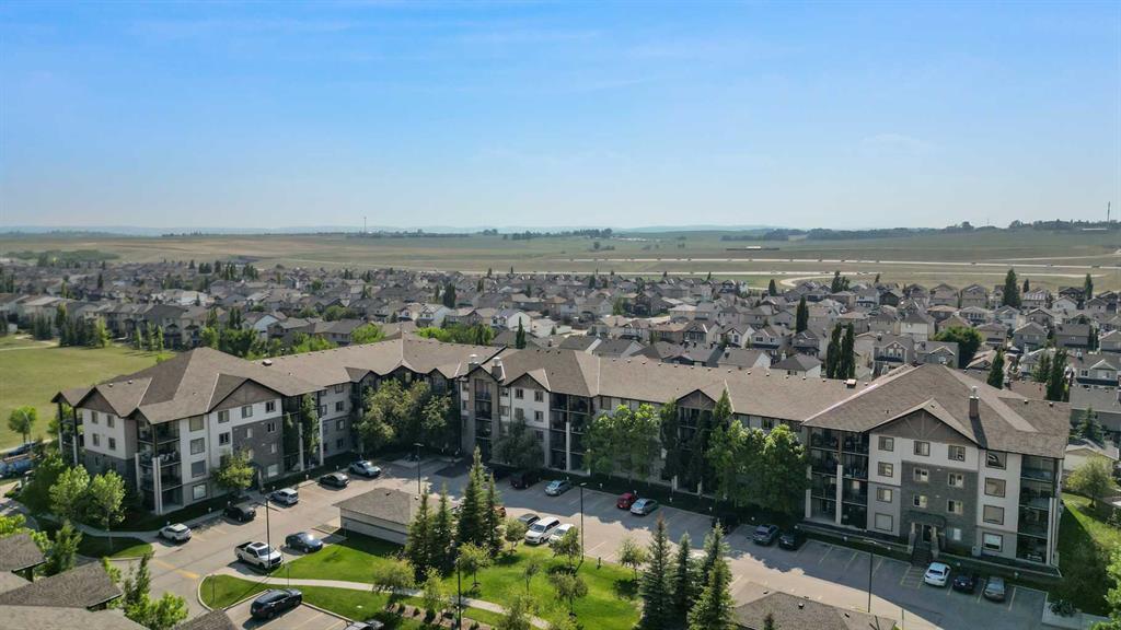 Picture of 1120, 8 Bridlecrest Drive SW, Calgary Real Estate Listing