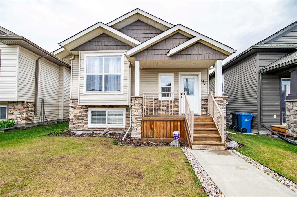 Picture of 147 Heartland Crescent , Penhold Real Estate Listing