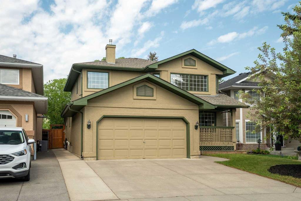 Picture of 212 Sunlake Circle SE, Calgary Real Estate Listing