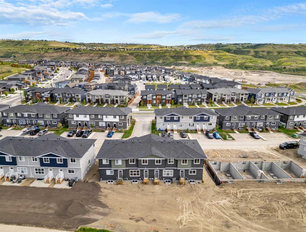 Picture of 1204, 525 River Heights Drive , Cochrane Real Estate Listing