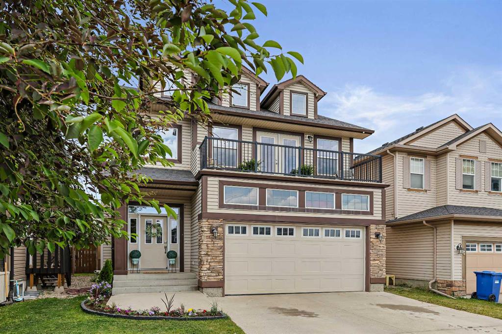 Picture of 311 Royal Oak Heath NW, Calgary Real Estate Listing