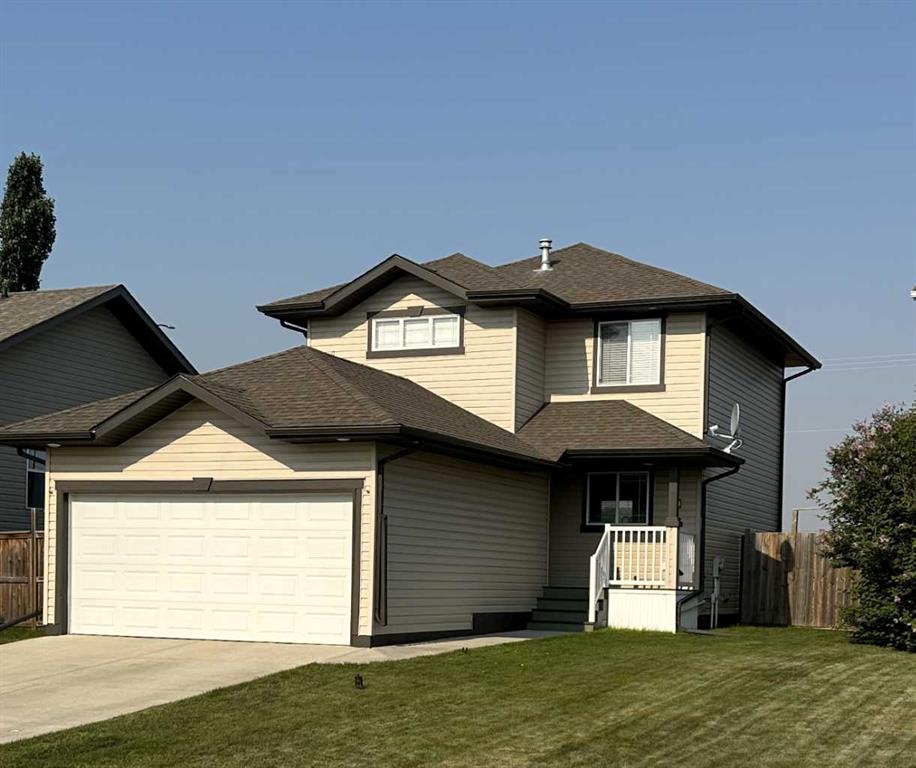 Picture of 30 Wilkinson Circle , Sylvan Lake Real Estate Listing