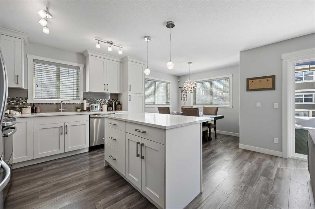 Picture of 208 Evanston Manor NW, Calgary Real Estate Listing