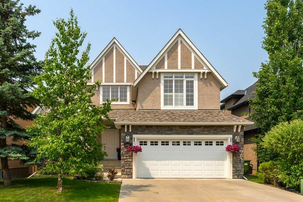 Picture of 242 Discovery Ridge Bay SW, Calgary Real Estate Listing