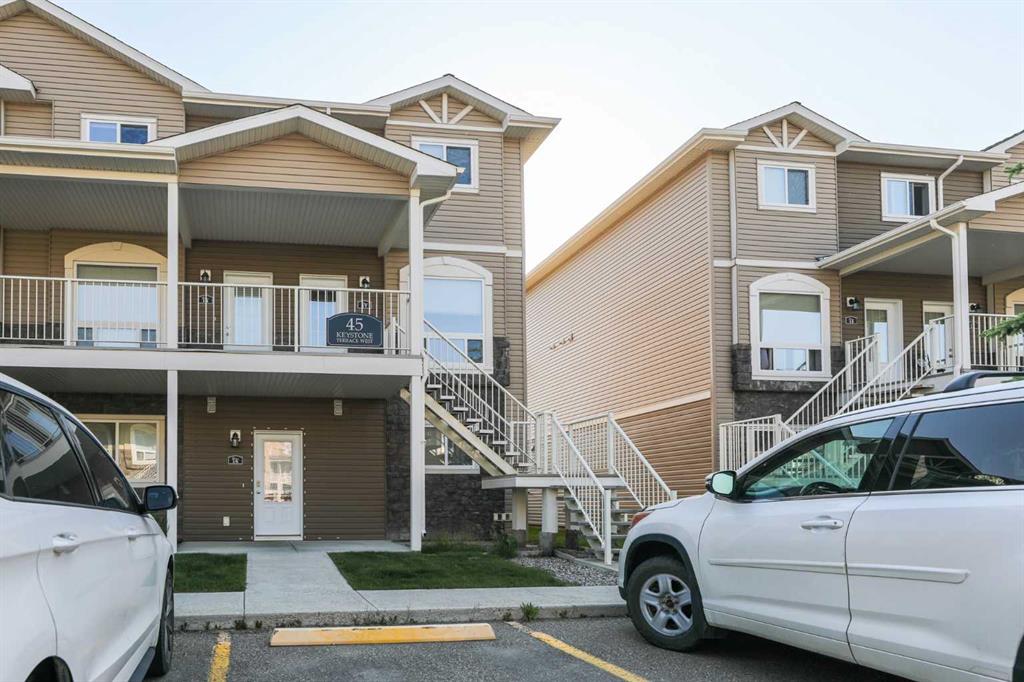 Picture of 17, 45 Keystone Terrace W, Lethbridge Real Estate Listing