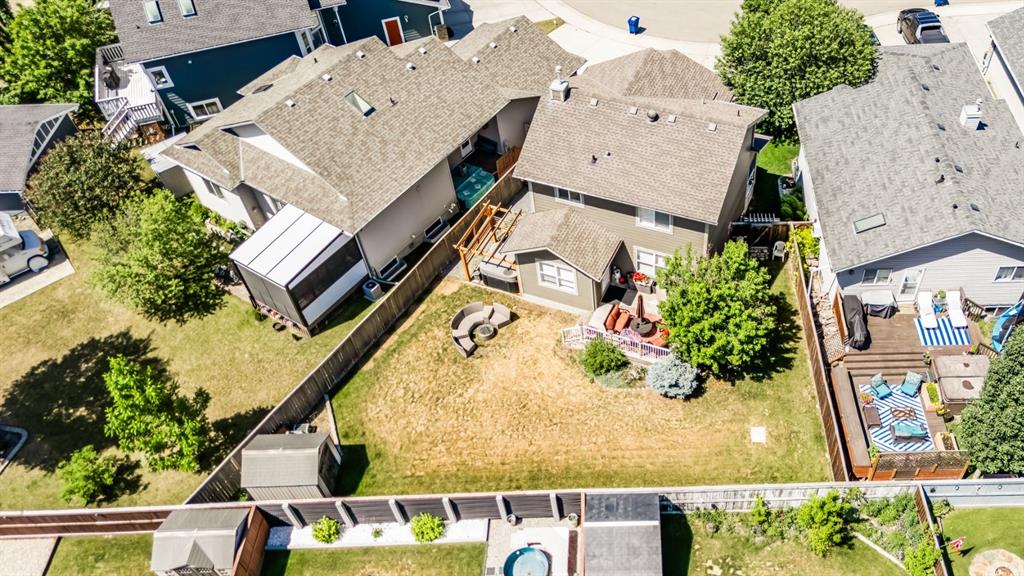 Picture of 149 Thornfield Close SE, Airdrie Real Estate Listing