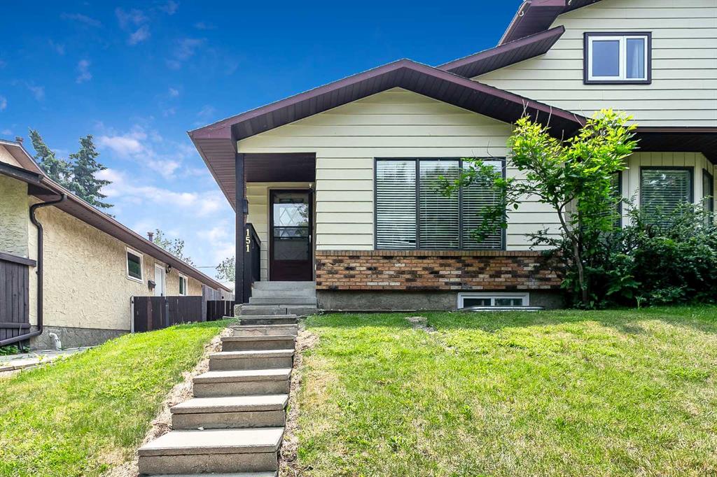 Picture of 151 Berwick Way NW, Calgary Real Estate Listing