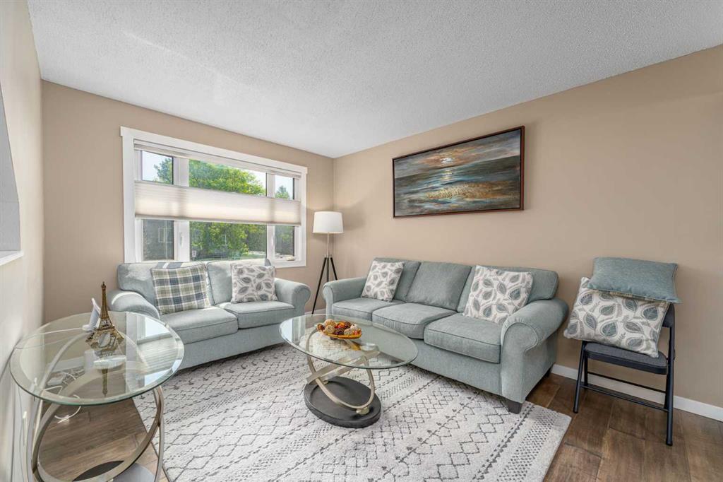 Picture of 8, 12 Templewood Drive NE, Calgary Real Estate Listing