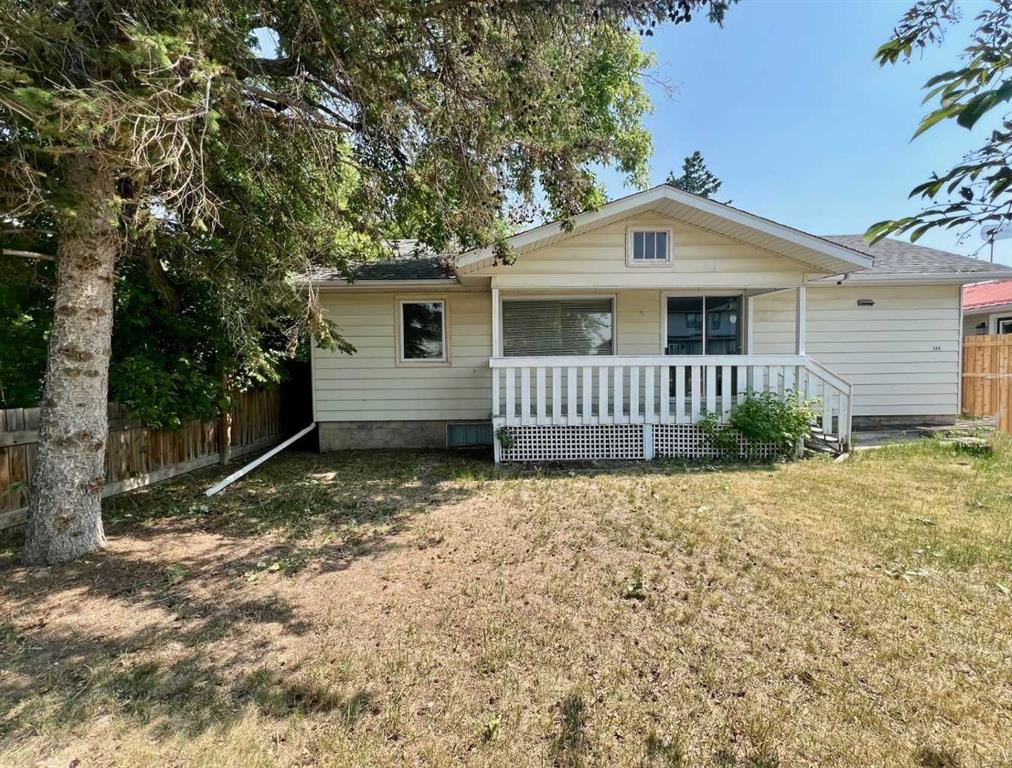 Picture of 133 Centre Street S, Linden Real Estate Listing