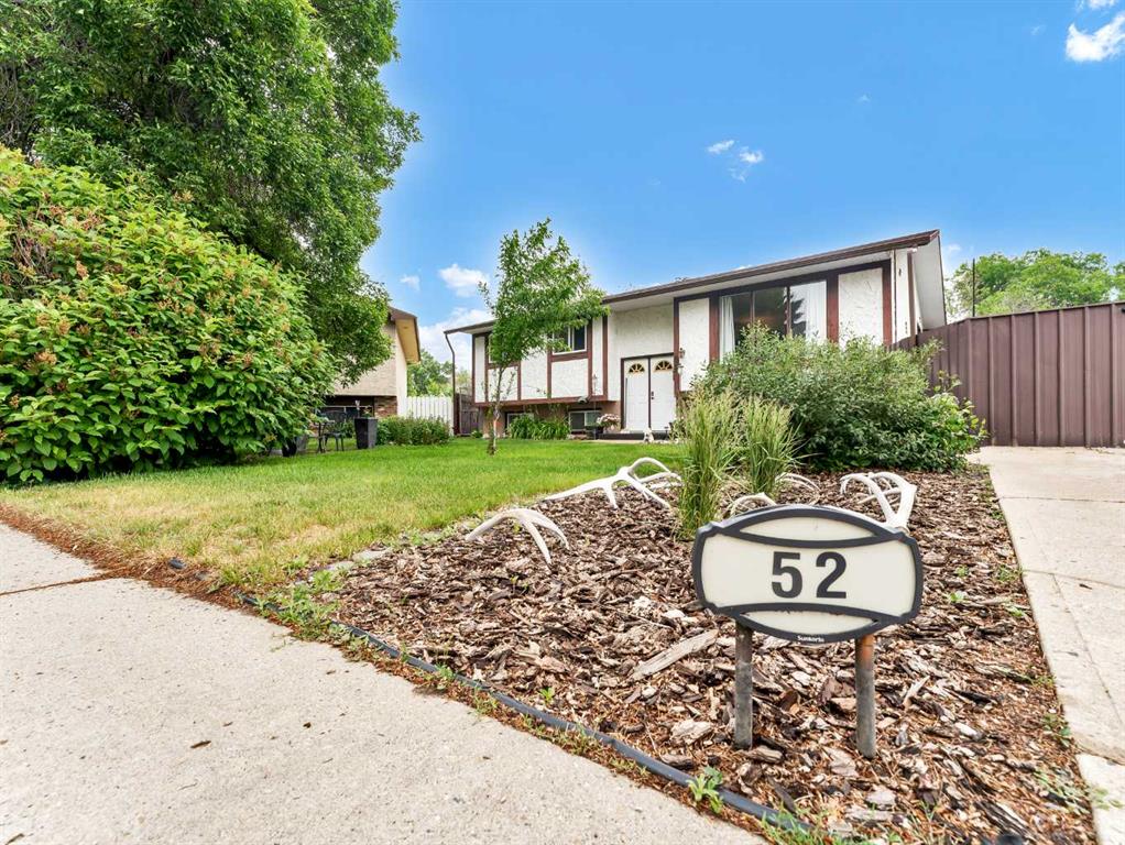 Picture of 52 Cypress Way SE, Medicine Hat Real Estate Listing