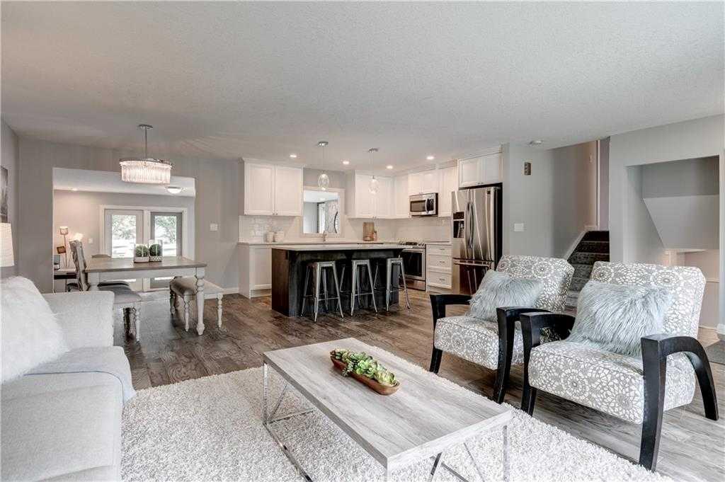 Picture of 228 Havenhurst Crescent SW, Calgary Real Estate Listing