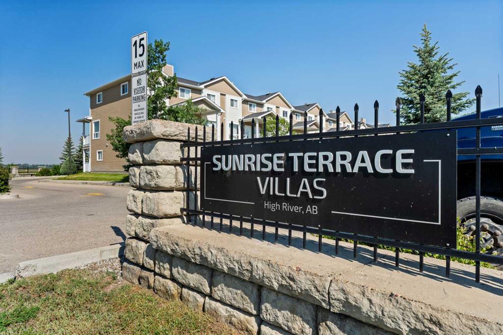 Picture of 326 Sunrise Terrace NE, High River Real Estate Listing