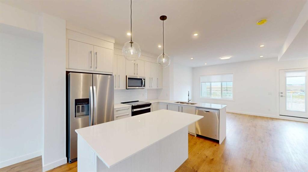 Picture of 302, 280 Chelsea Road , Chestermere Real Estate Listing