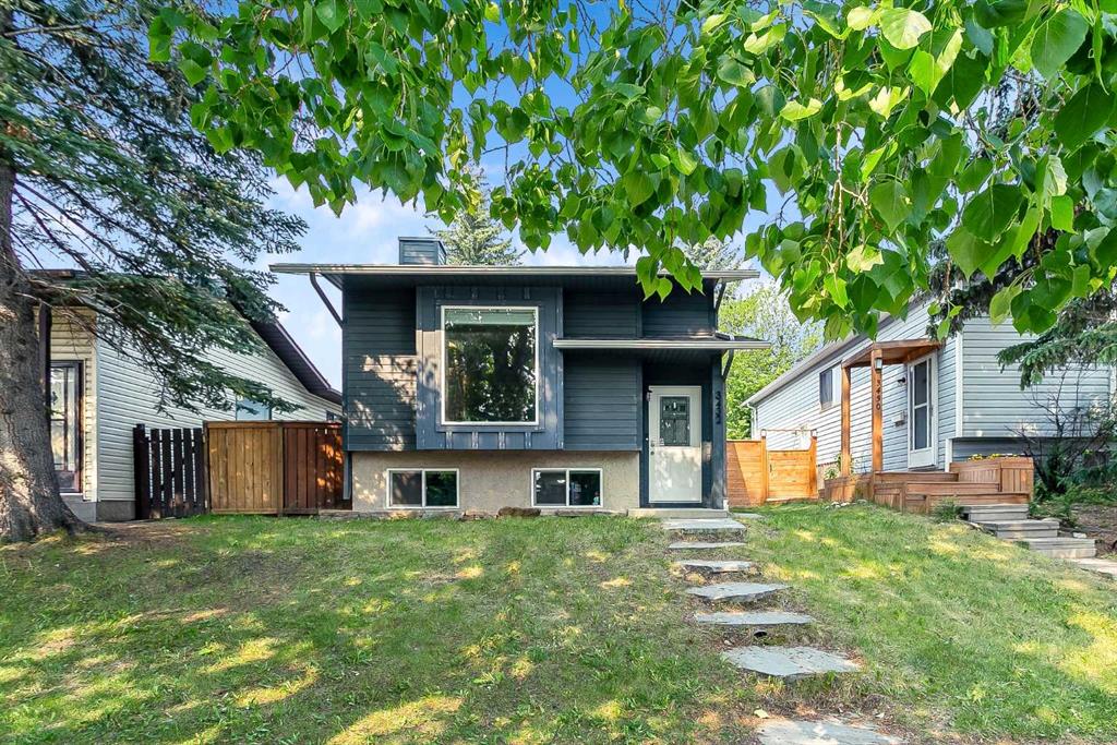 Picture of 3432 Cedarille Drive SW, Calgary Real Estate Listing
