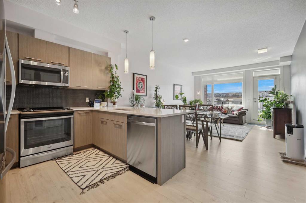 Picture of 412, 214 Sherwood Square NW, Calgary Real Estate Listing