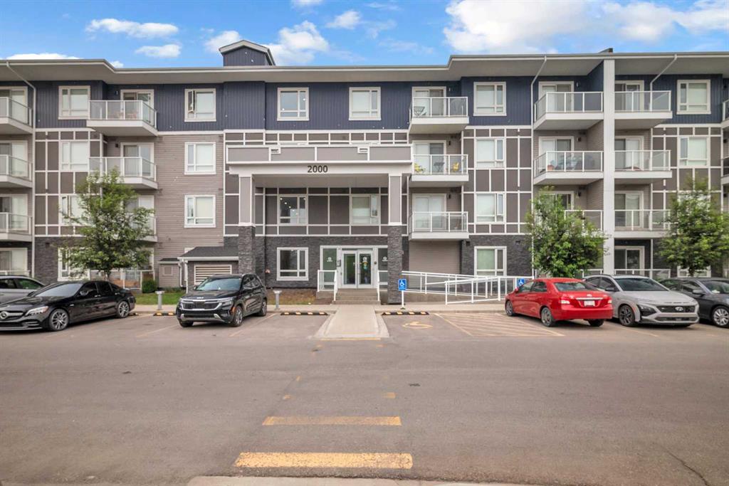 Picture of 2325, 76 Cornerstone Passage NE, Calgary Real Estate Listing