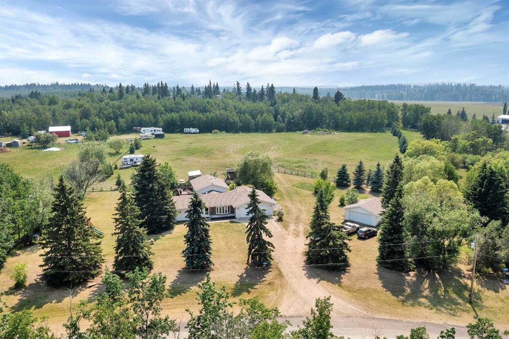 Picture of 103 Northstar Crescent , Rural Ponoka County Real Estate Listing