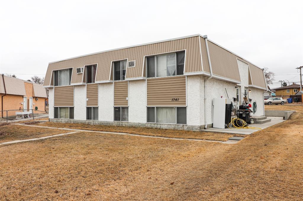 Picture of 1741 14 Avenue SE, Medicine Hat Real Estate Listing