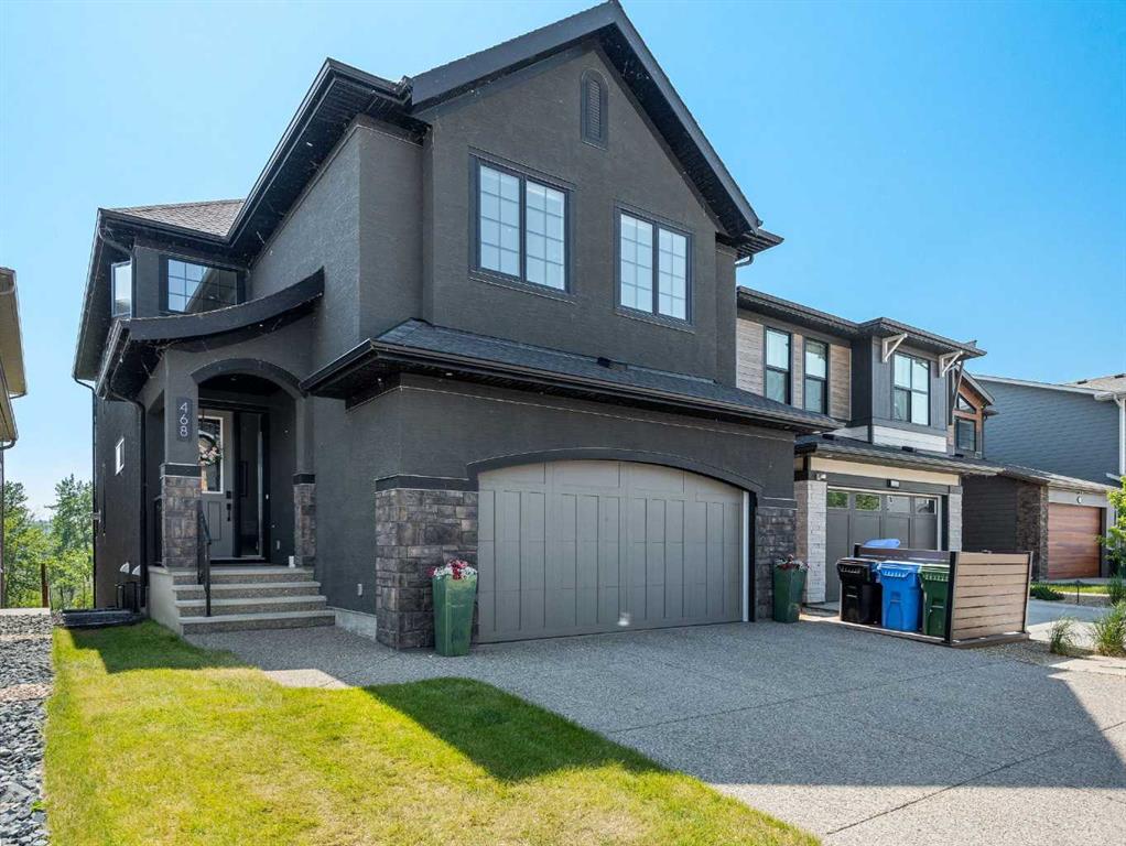 Picture of 468 Cranbrook Gardens SE, Calgary Real Estate Listing
