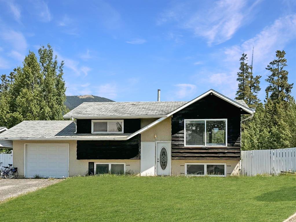 Picture of 10421 103rd Street , Grande Cache Real Estate Listing