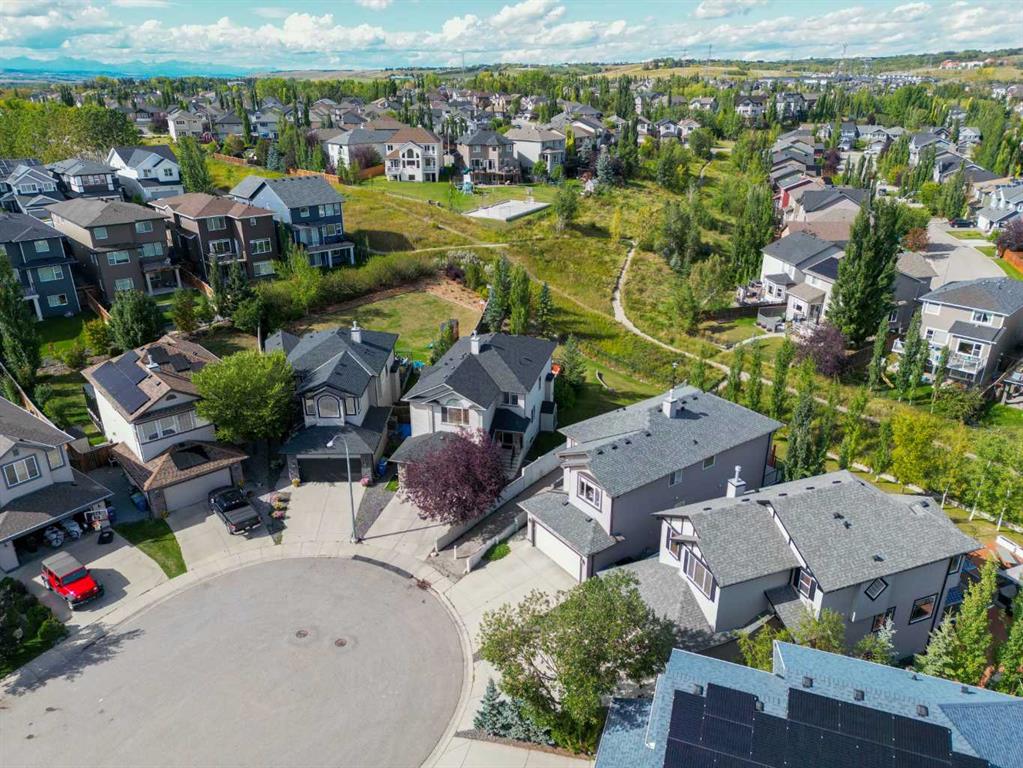 Picture of 53 Tuscany Valley Hill NW, Calgary Real Estate Listing