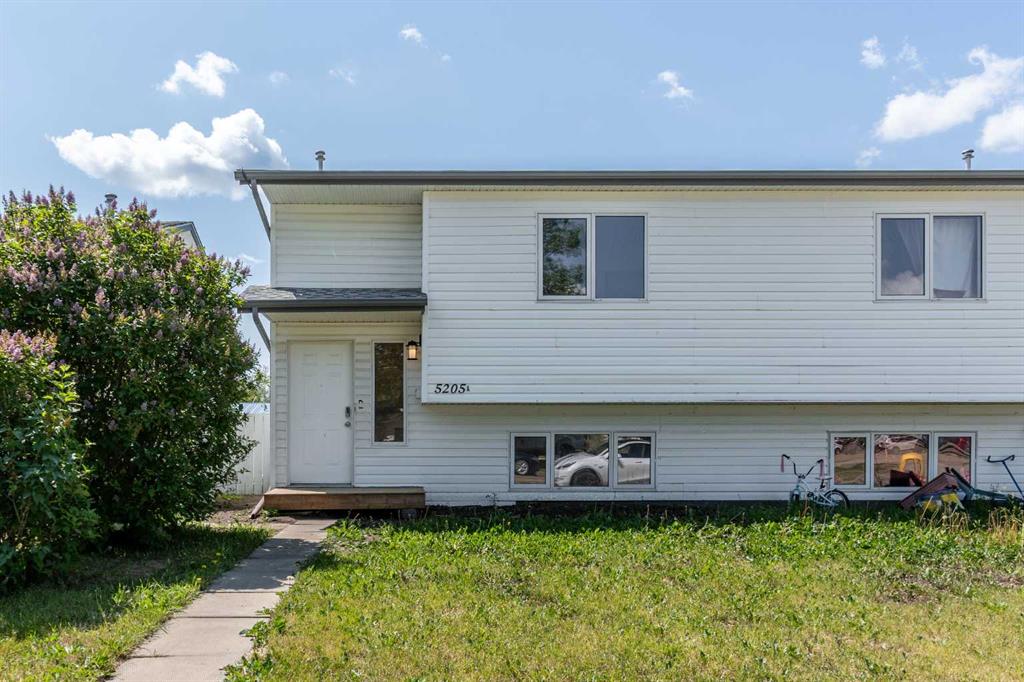 Picture of A, 5205 52 Ave  , Camrose Real Estate Listing