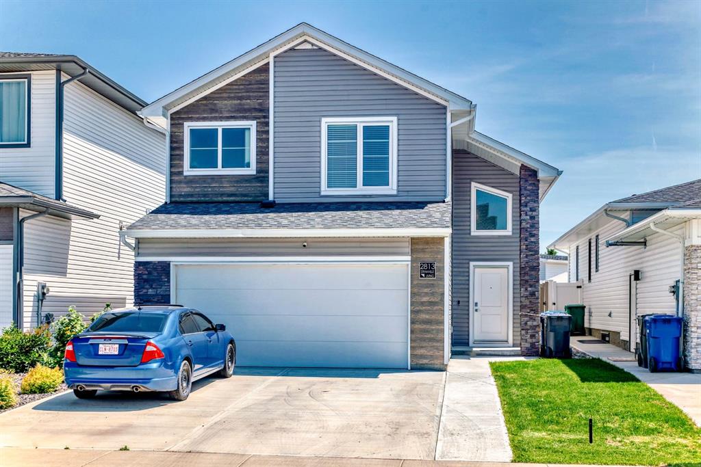 Picture of 2813 44 Street S, Lethbridge Real Estate Listing