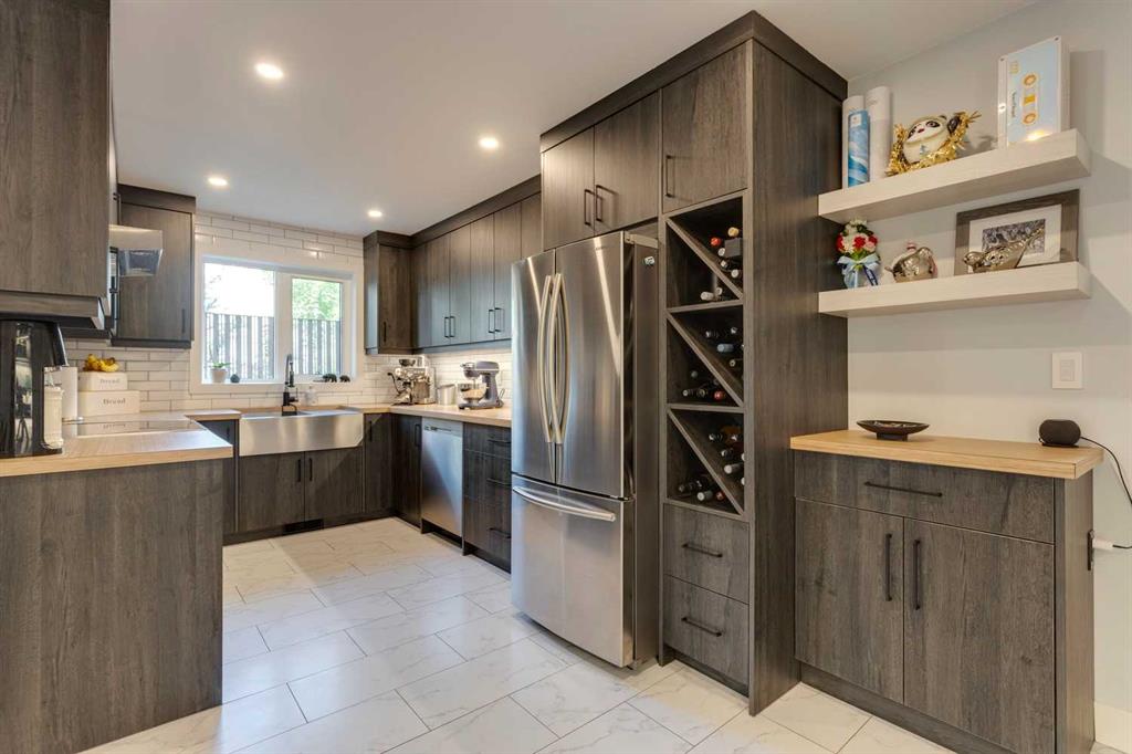 Picture of 108, 3717 42 Street NW, Calgary Real Estate Listing