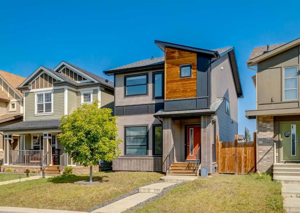 Picture of 32 Copperpond Avenue SE, Calgary Real Estate Listing